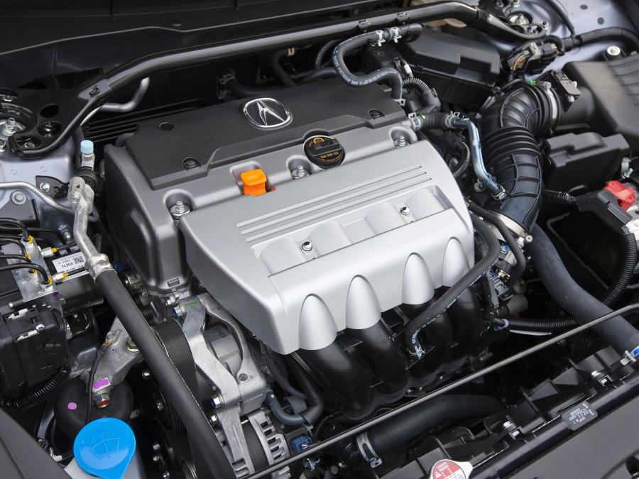 Моторный отсек Acura TSX 2010 года  (фото 5 из 24)